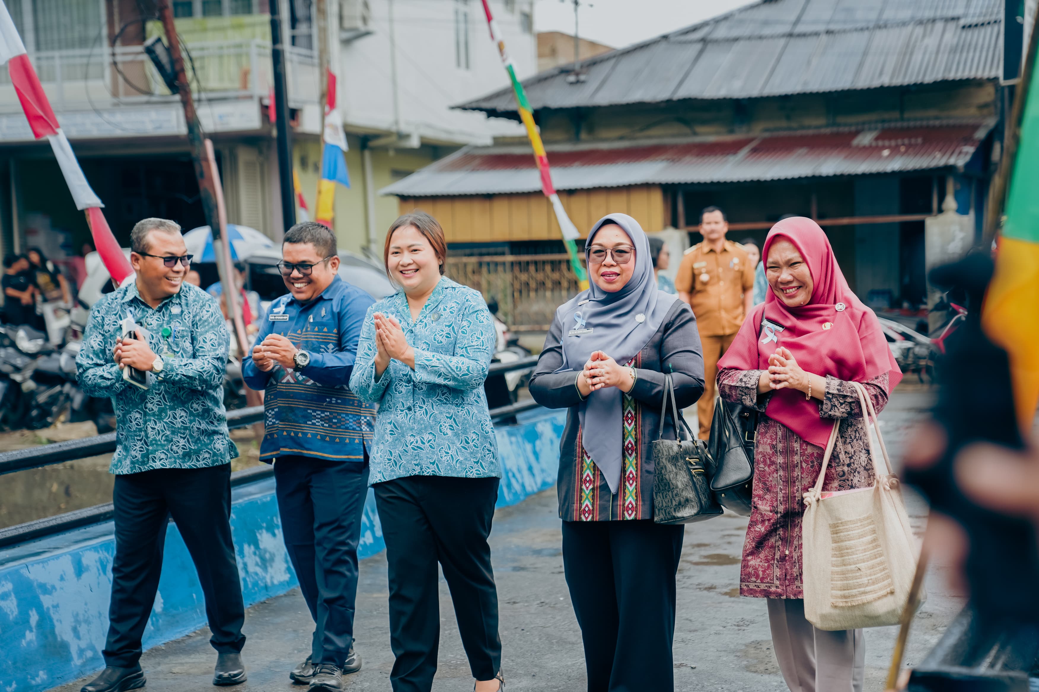 Tim Evaluasi Provsu Tinjau dan Apresiasi Inovasi Program IVA Test di Kabupaten Toba
