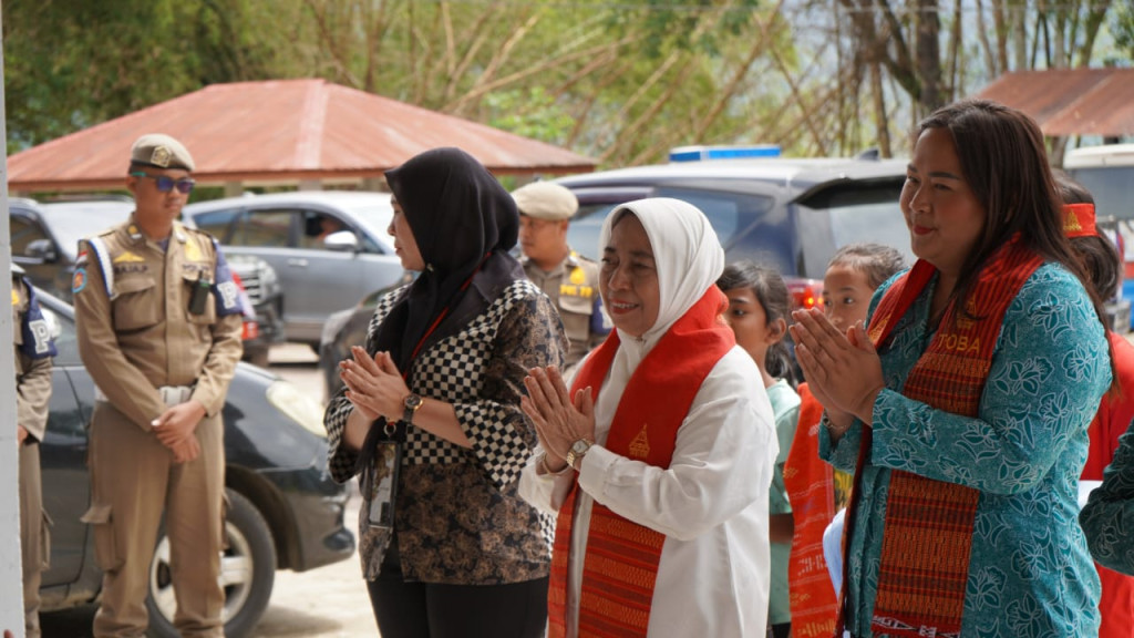 Sasar Komunitas Keagamaan, Pokja IV TP PKK Toba Sosialisasikan IVA Test di HKBP Paindoan Pohan